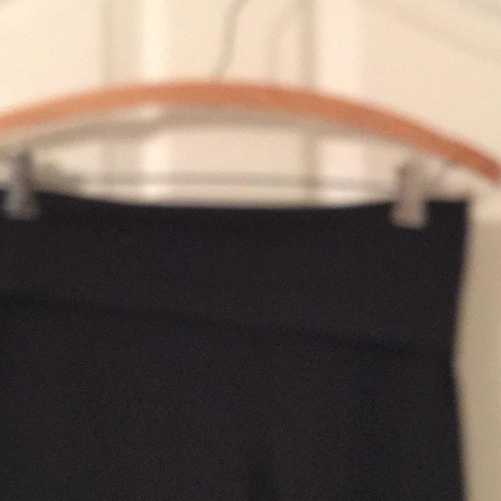 Workout pants - Picture 3 of 5